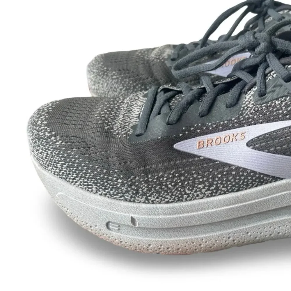 Brooks Ghost Max 2 Women’s Running Shoes Gray White Cushioned Sneakers Size 10 B